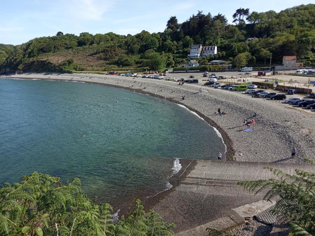Maisonnette Et Gite Proches De La Mer 普卢阿 外观 照片