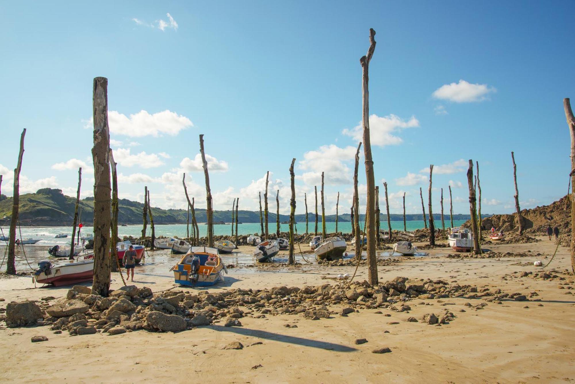 Maisonnette Et Gite Proches De La Mer 普卢阿 外观 照片